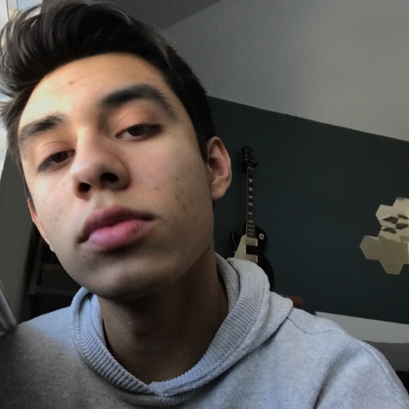 Meet your Posher, David - Picture 1 of 1